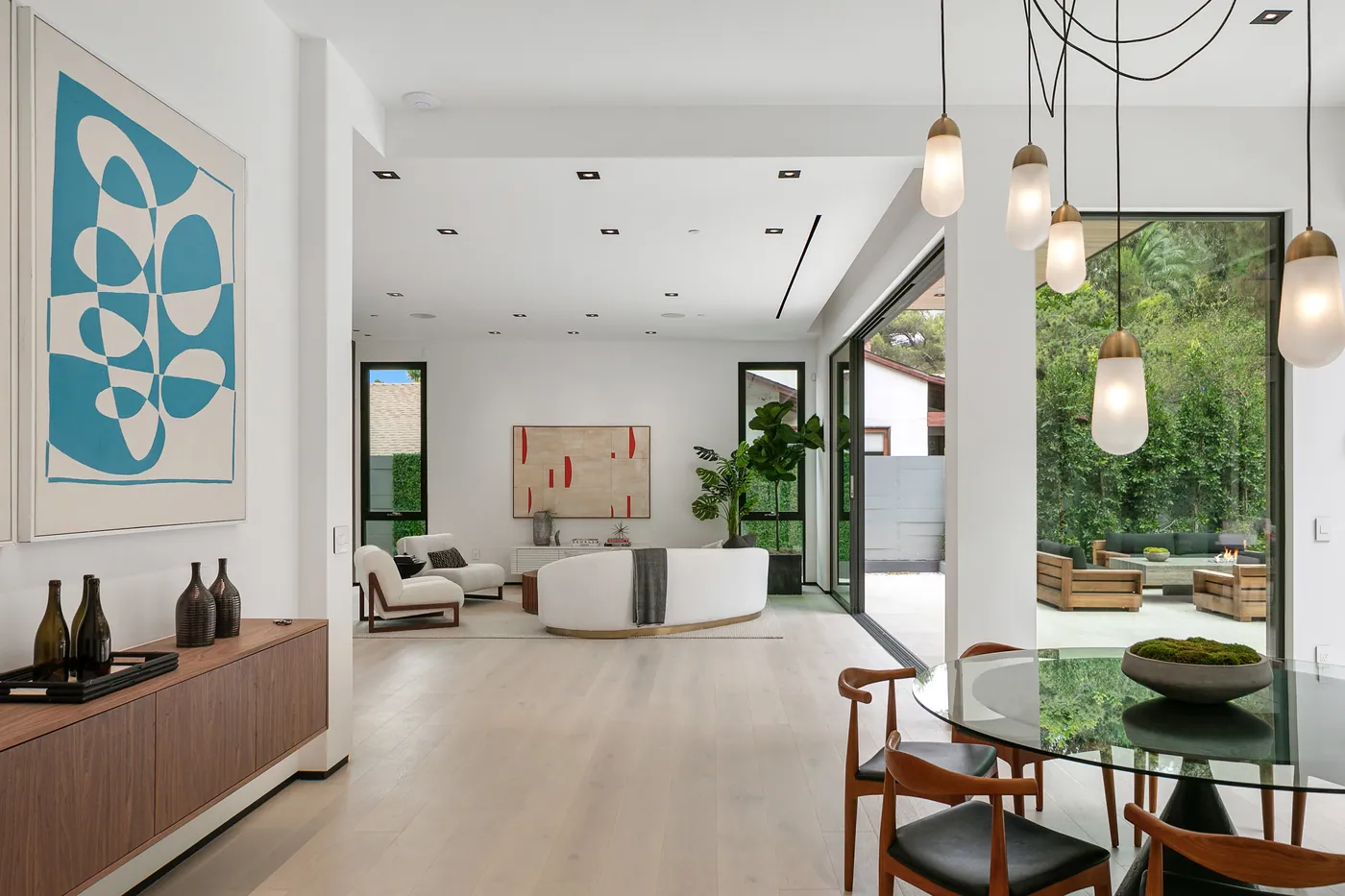 Living and dining open to the garden