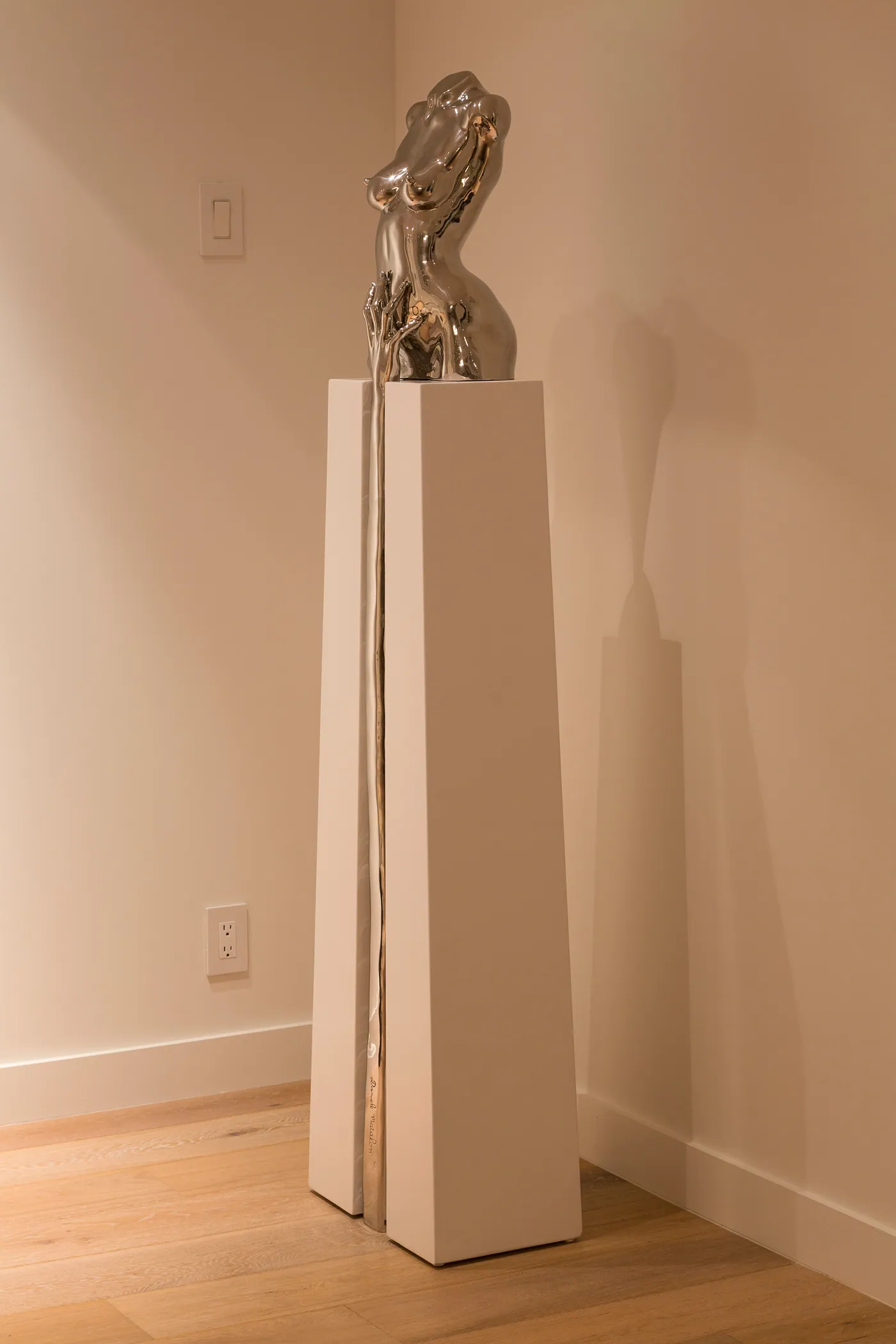 Sculpture on a plinth