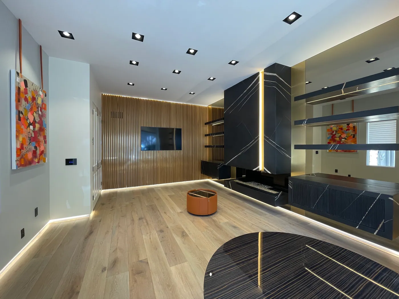 Media room detail