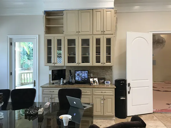 The breakfast area