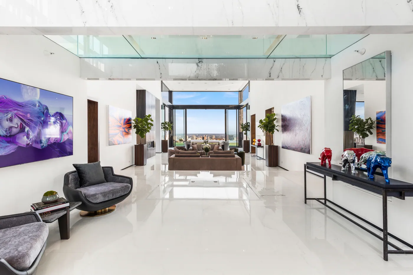Gallery hall with a glass ceiling