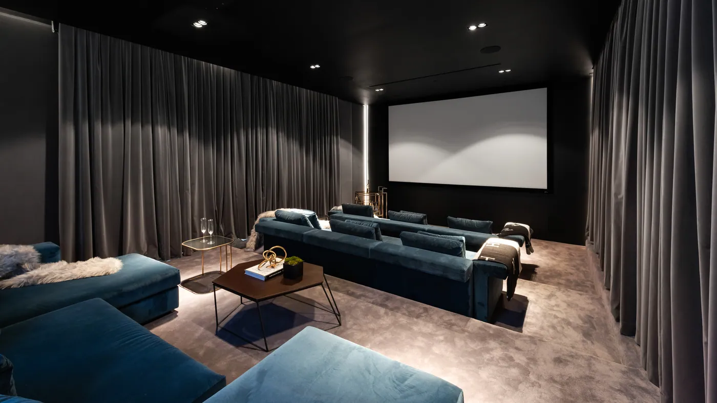 Private cinema